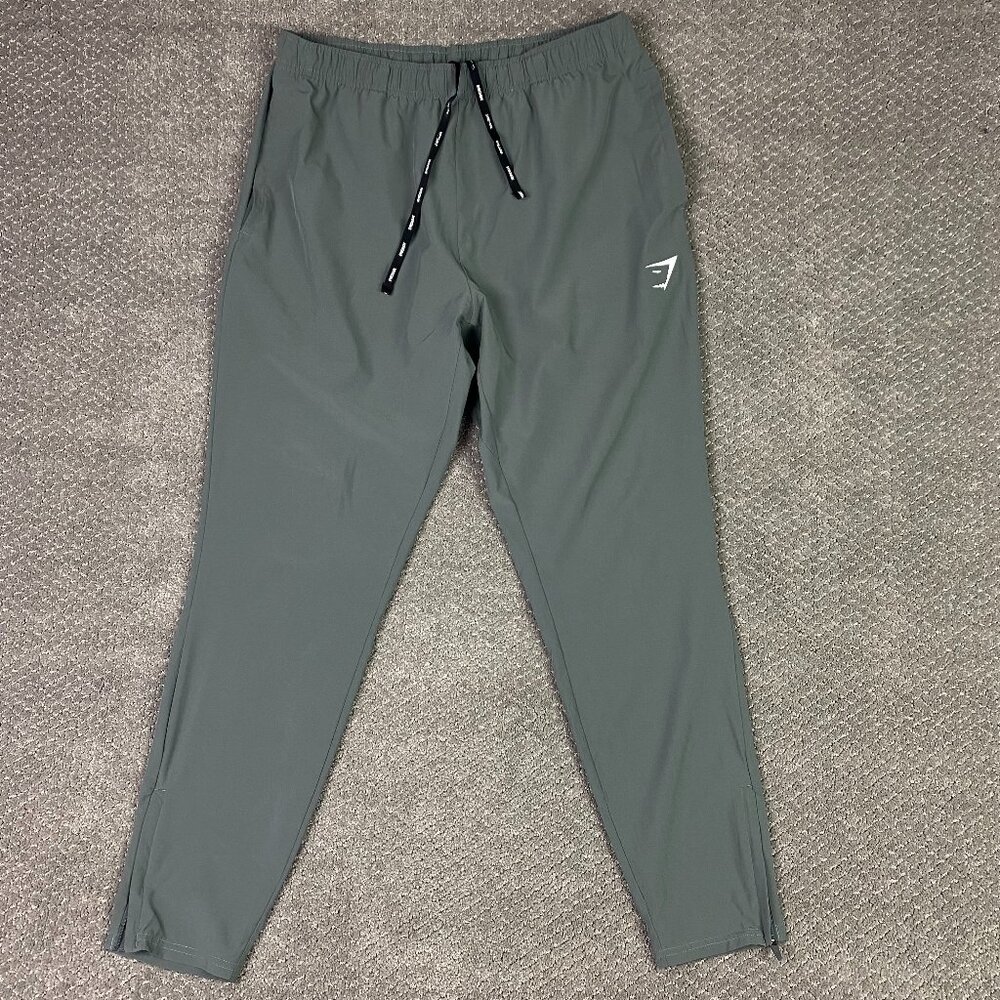 Gymshark Arrival Woven Joggers Pants Slim Fit Tapered Leg Men's Large Gray
